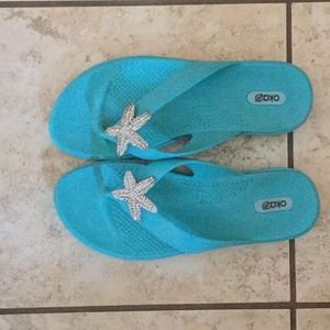 Oka b flip flops